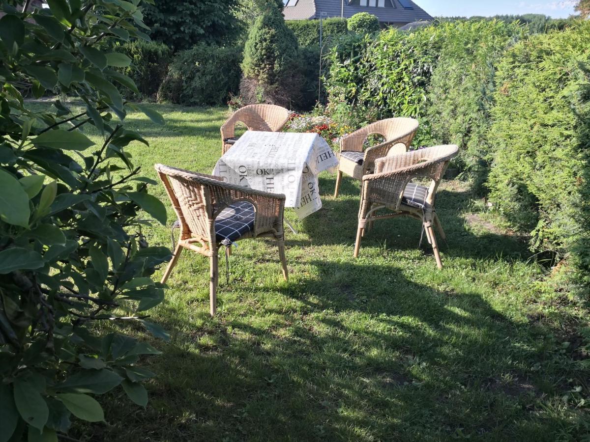 Künstler Ferienwohnung 3 Zimmer Küche Bad zentrale Lage Wulsbuttel Exterior foto
