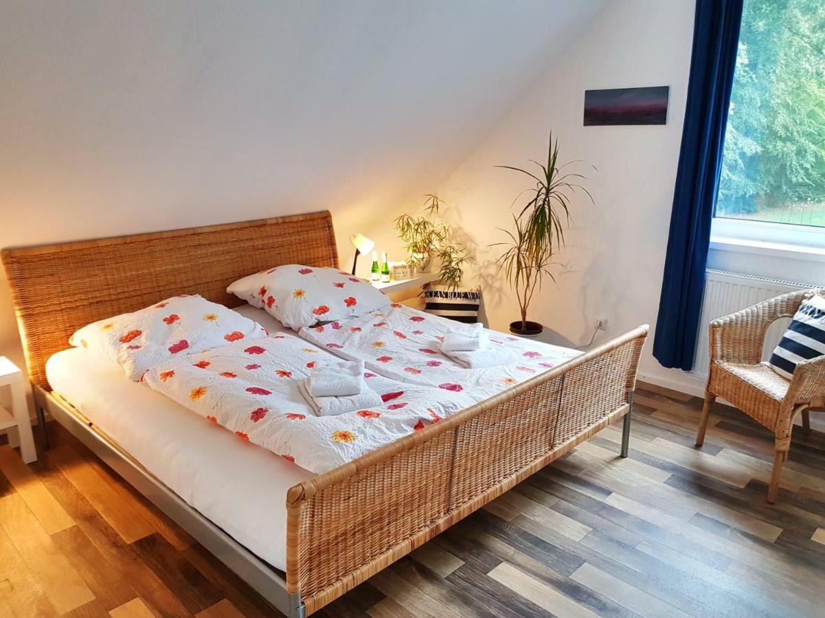 Künstler Ferienwohnung 3 Zimmer Küche Bad zentrale Lage Wulsbuttel Exterior foto