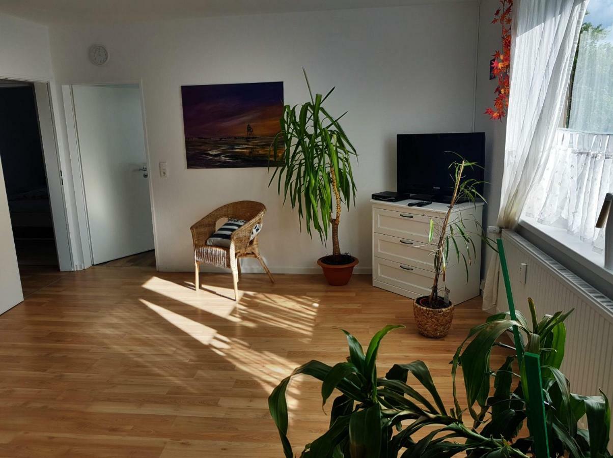 Künstler Ferienwohnung 3 Zimmer Küche Bad zentrale Lage Wulsbuttel Exterior foto