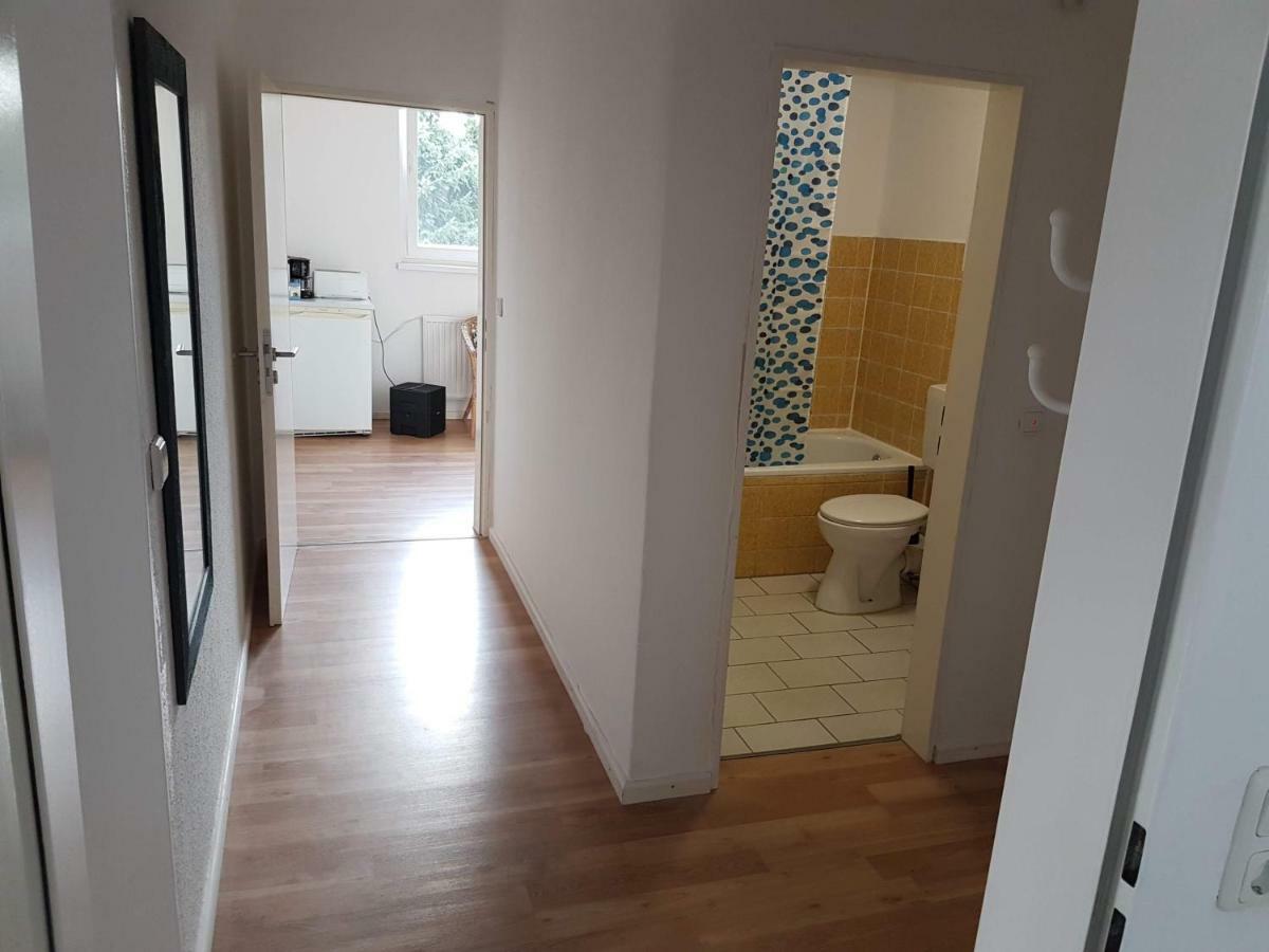 Künstler Ferienwohnung 3 Zimmer Küche Bad zentrale Lage Wulsbuttel Exterior foto